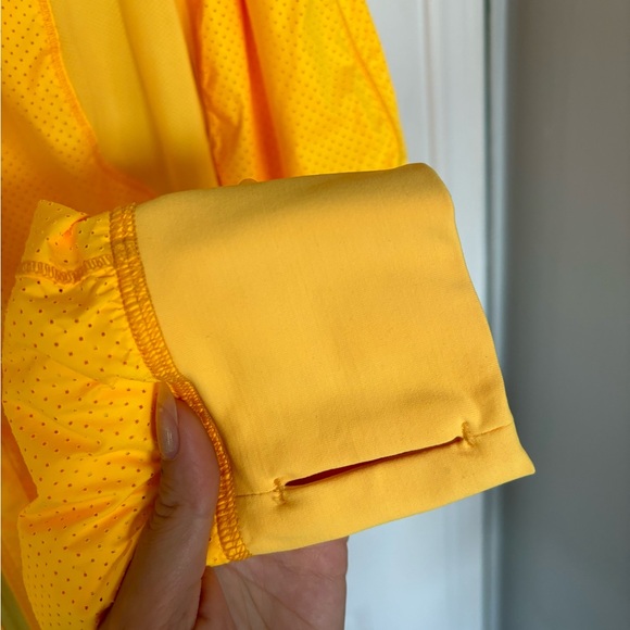 Lululemon Reversible Windbreaker/Track Jacket - Size 10 - Picture 5 of 13